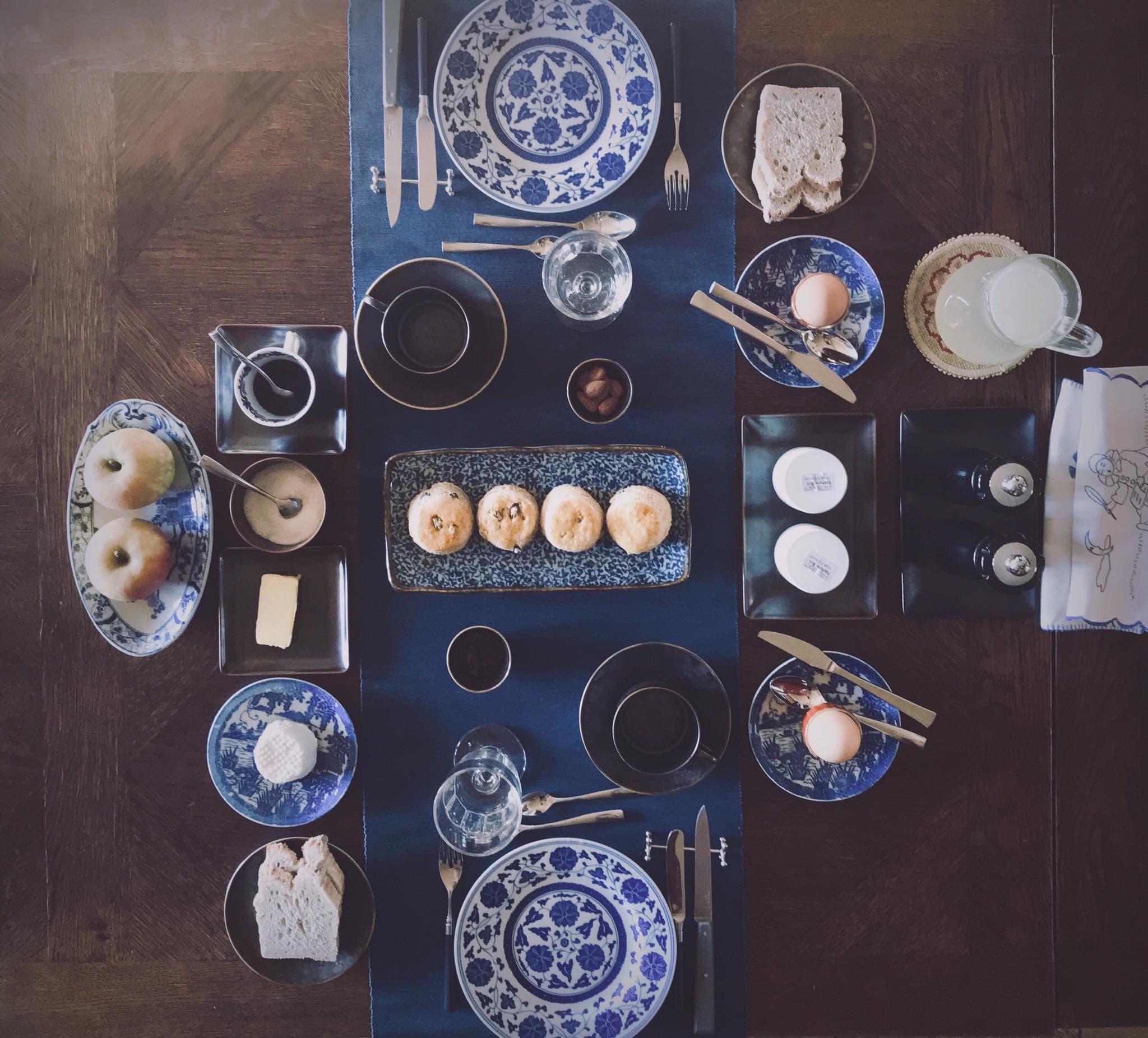 chambre,chambres,Dormir à Flavigny,hotel,maison d'hôtes,table d'hôtes,petit déjeuner compris