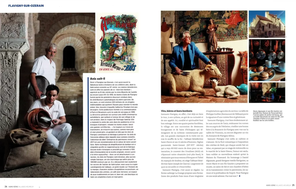 Double page “Anis soit-il” du hors-série Bourgogne Magazine : portraits capturés par Jean-Luc Petit, métiers Jacquard en action et intérieur authentique de la Maison du Tisserand à Flavigny-sur-Ozerain